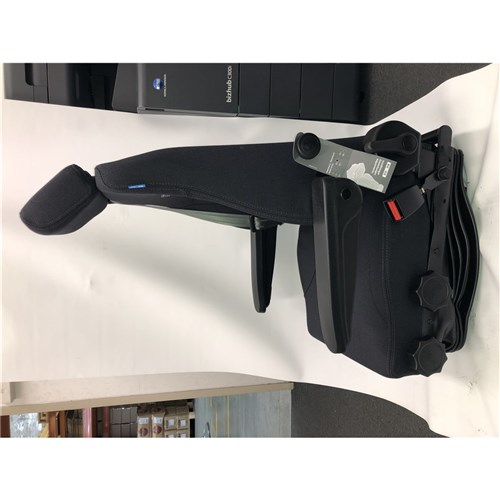 SEAT MECH SUSP 3PT BELT R/H BL